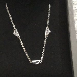 Silver tone necklace with Rhinestones